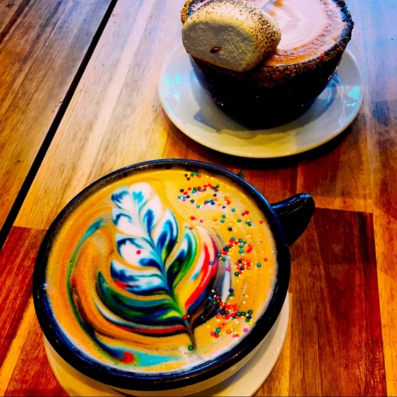 Meet your Posher, Veronika - Picture 1 of 1